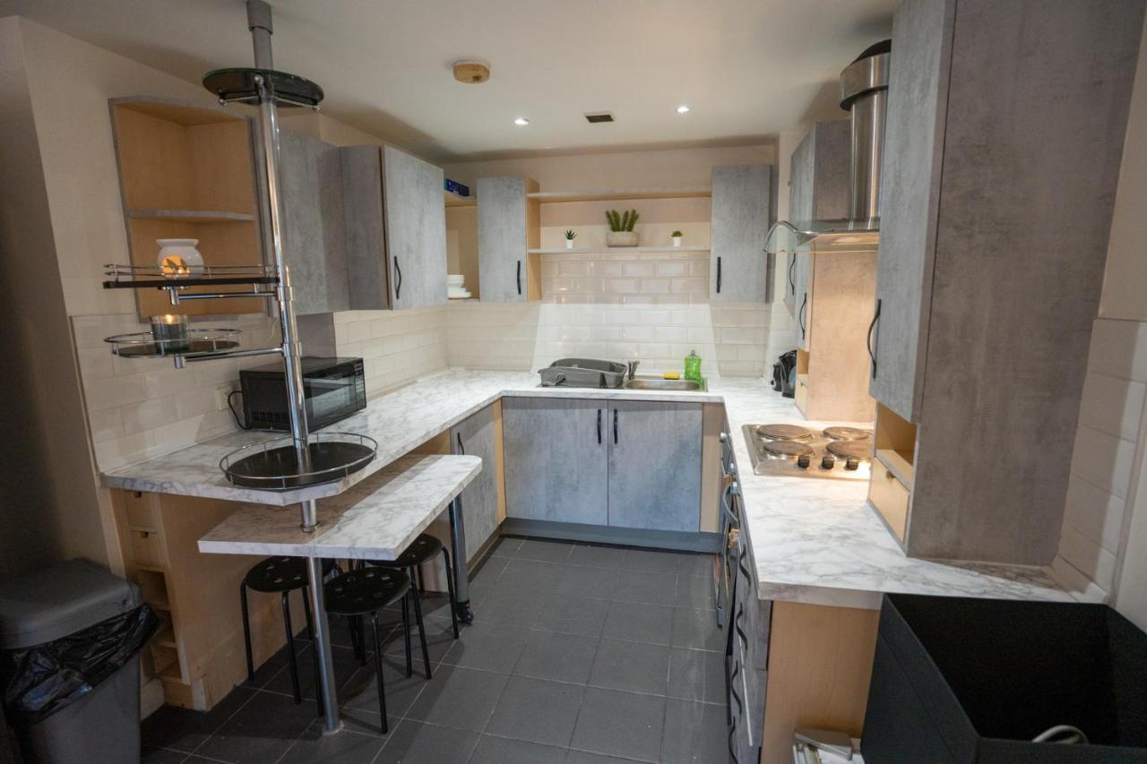 Jpg Theatre Suite - High Floor Mcr Luxe Apartment W Balcony Canal Views Manchester Exteriör bild